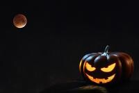 Halloween - sărbătoare astronomică importantă. Ce se întâmplă pe cer în cea mai 'sinistră' zi din an (sursa foto: Pixabay)