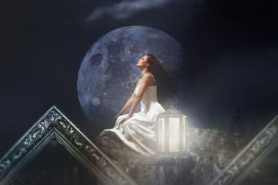 Luna Plină în Berbec aduce un cadou 'ascuns' pentru fiecare zodie (sursa foto: Pixabay)